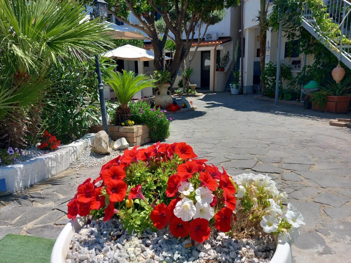 Appartamenti Tropea Gargano Parghelia Exteriör bild